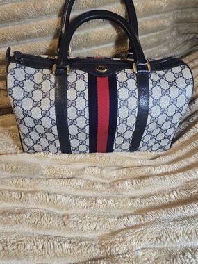 Authentic Vintage Gucci GG Supreme Navy Web Sherry Line Boston Bag